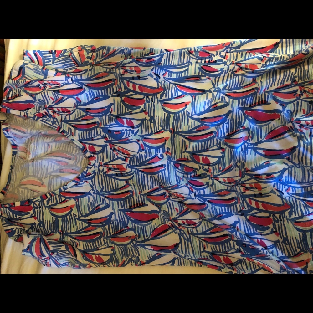 Lilly Pulitzer tee shirt